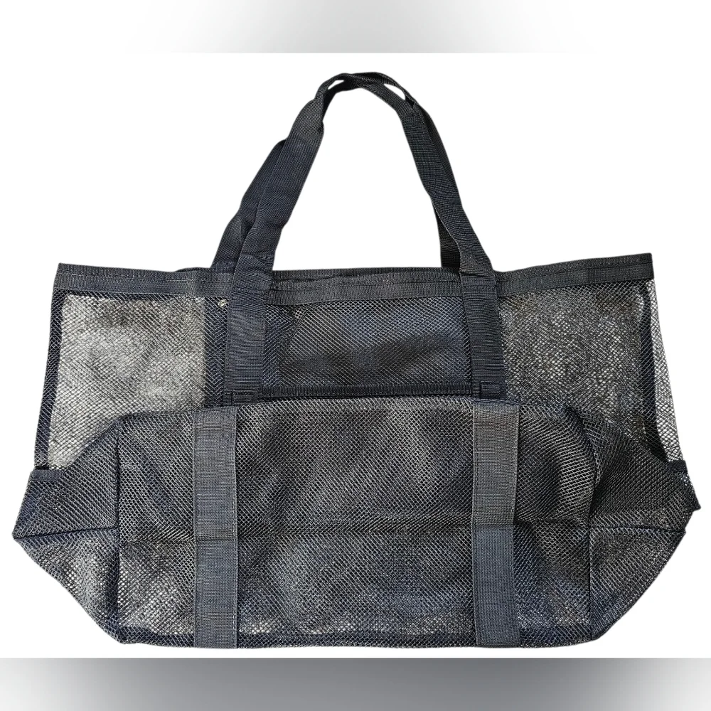 Black Mesh Beach Bag Tote.  New With Out Tags.